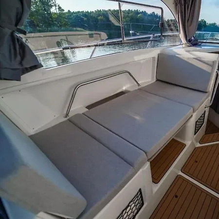 Sopot-marina Yacht *