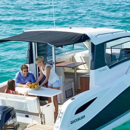 Sopot-marina Yacht * Sopoty